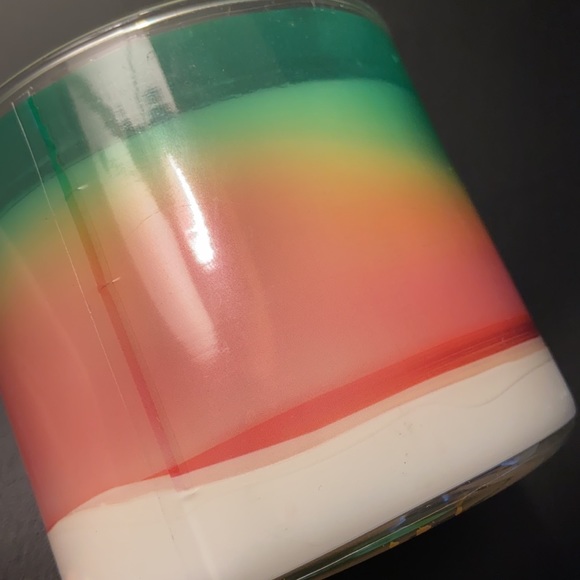 NEW: BERRY WAFFLE CONE 3 Wick Candle Candle Bath & Body Works Summer Ice Cream - Picture 10 of 13